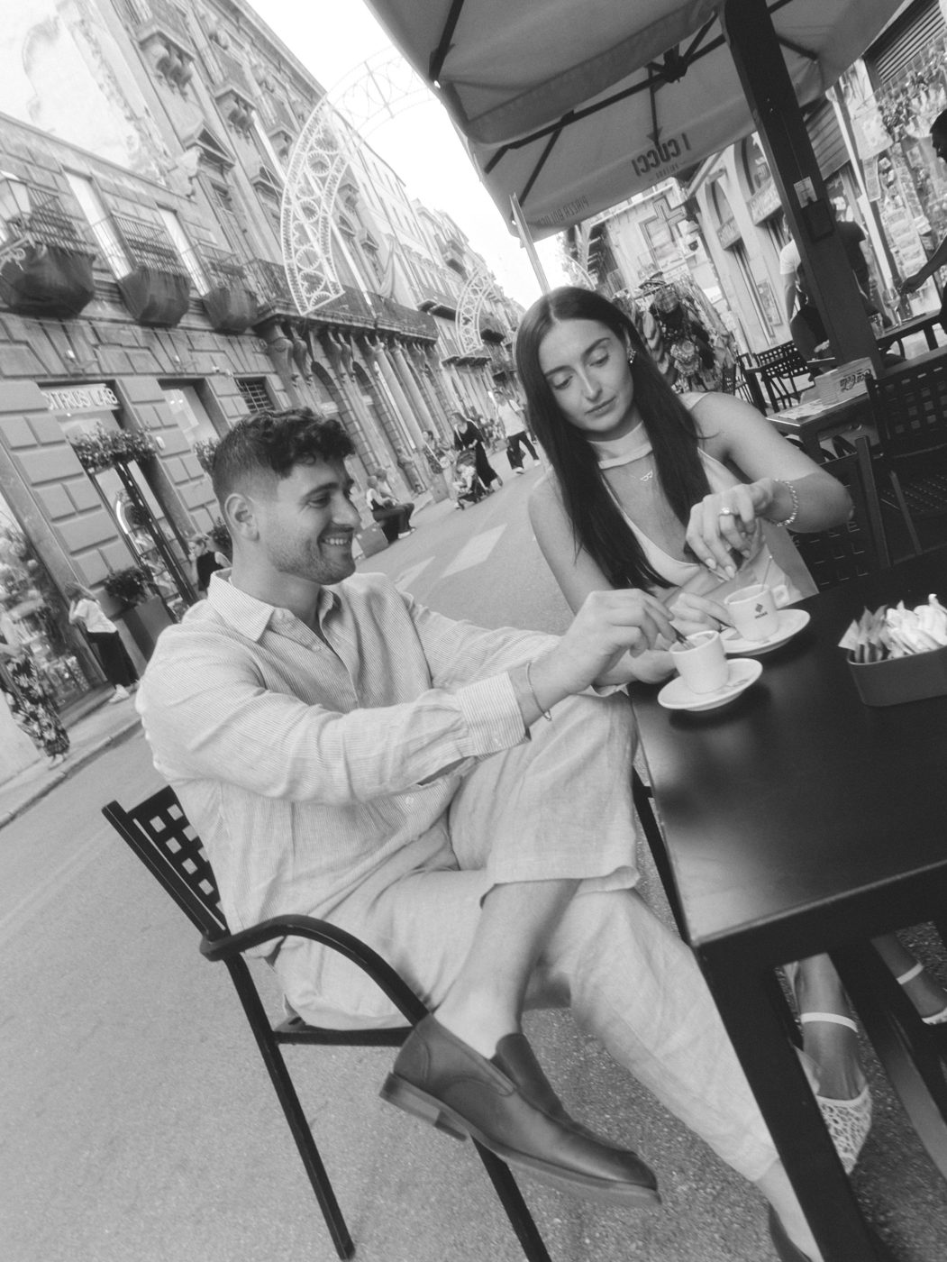 Engagement photo of the couple in Palermo, 8
